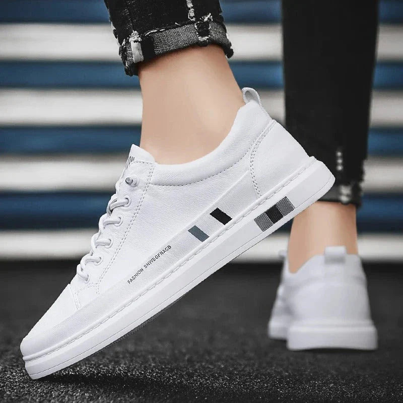 ¡PAGÁ 1, LLEVÁ 4! Kit All Black: 2 Zapatillas Flat Neo de Cuero Legítimo y 2 Relojes Premium | PROMOCIÓN ESPECIAL 30 AÑOS - ENVÍO GRATIS